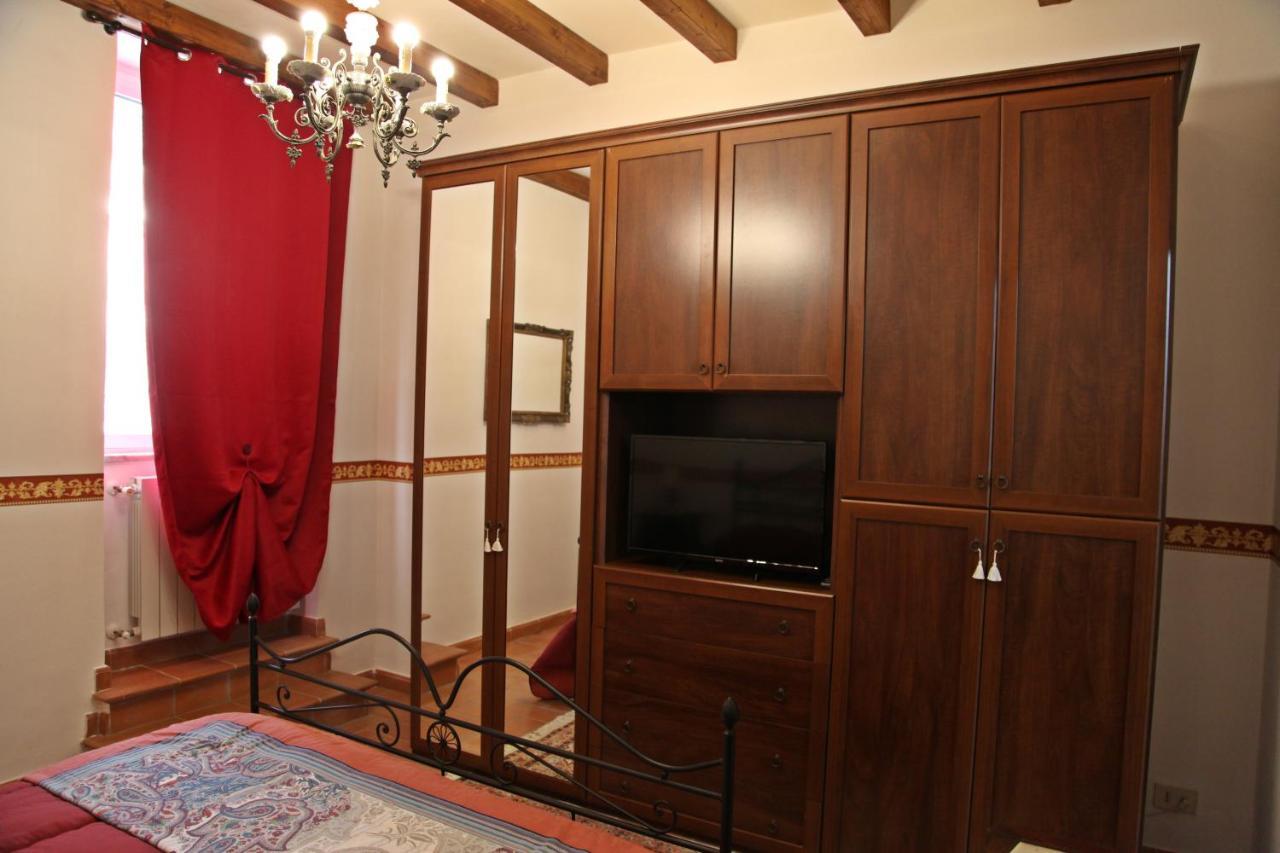 Casa Vacanze Nives Тускания Экстерьер фото